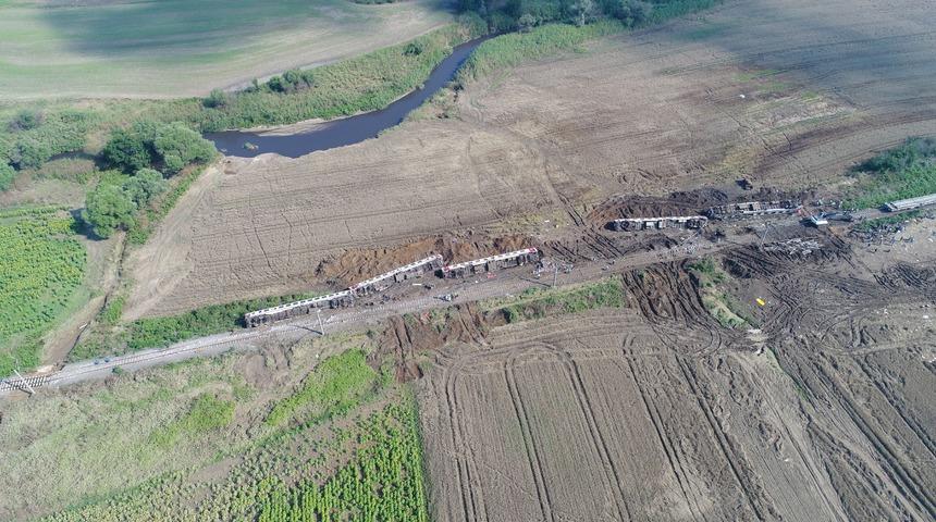 Tekirdağ'da tren kazasının ardından makinistlerin ilk ifadeleri ortaya çıktı: Sarsıntıyı hissettik...