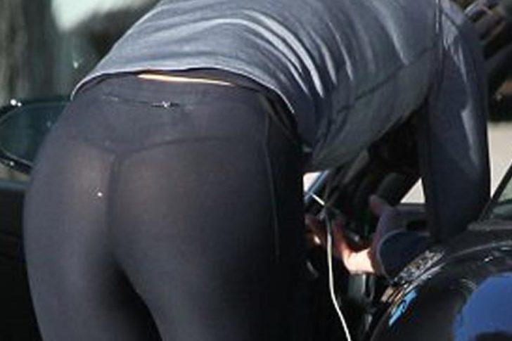 Görevimiz soyunmak G2