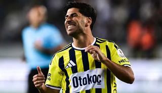 Beşiktaş derbisi &ouml;ncesi Asensio kamera karşısına ge&ccedil;ti! "Hepsi yalan, huzurumuzu bozmak isteyenler var"