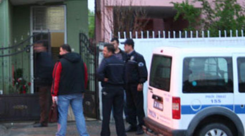 Erzin'de bir kişi tabancayla intihar etti