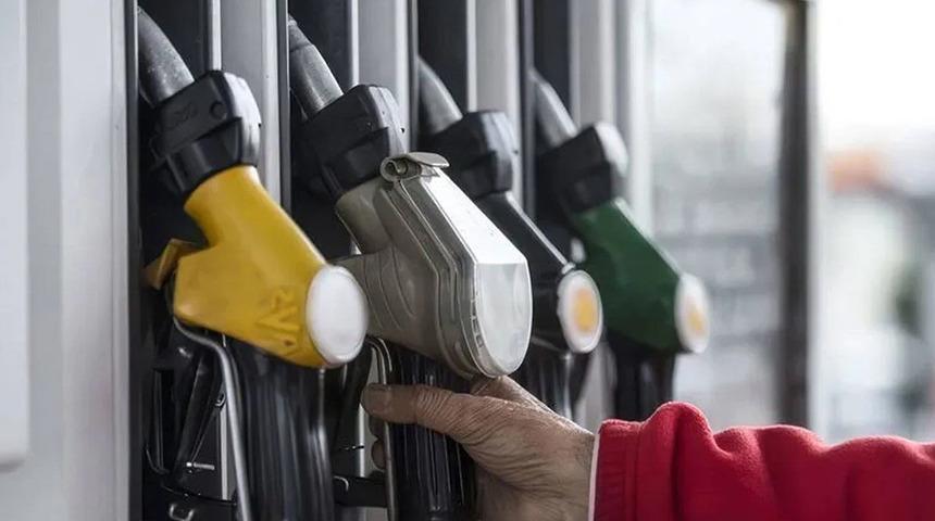 Motorin ve benzine zam! İstanbul'da litresi 90 TL'ye yaklaştı
