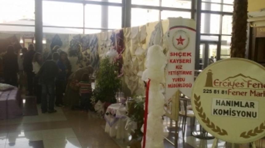 Kayseri SH&Ccedil;EK kızları h&uuml;nerlerini sergiledi
