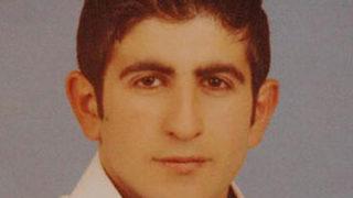 Atmak istediği el bombası patladı