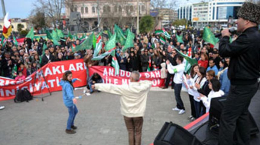 Çerkesler anadilde eğitim istedi