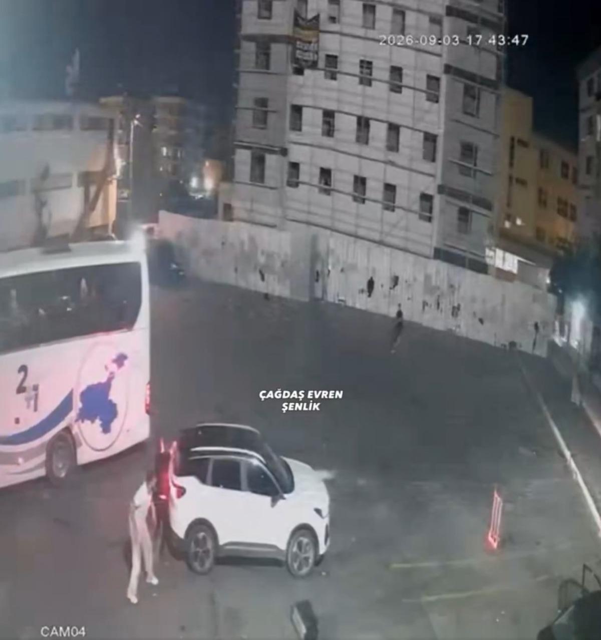 DEAŞ lı terörist böyle etkisiz hale getirildi! Nefes kesen operasyon kamerada 2