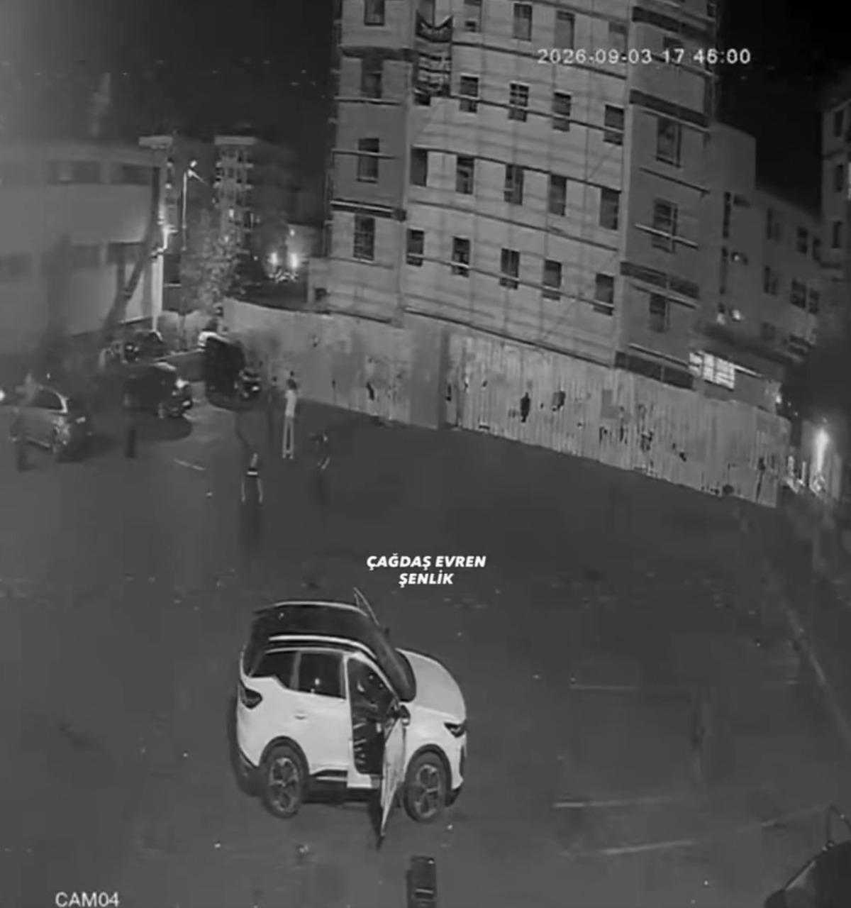 DEAŞ lı terörist böyle etkisiz hale getirildi! Nefes kesen operasyon kamerada 4