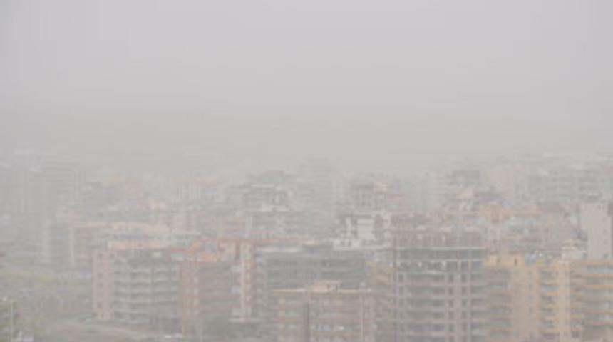 Şanlıurfa'da toz bulutu