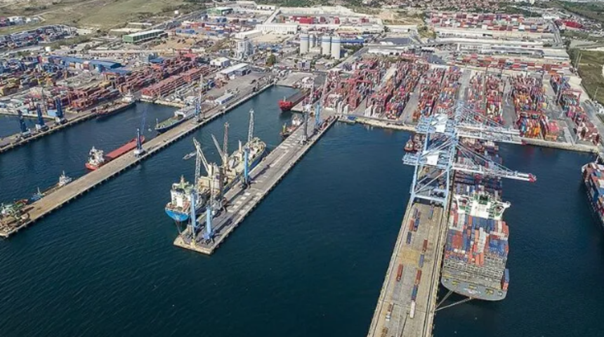 Batı Akdeniz'den 8 ayda yaklaşık 2 milyar dolarlık ihracat