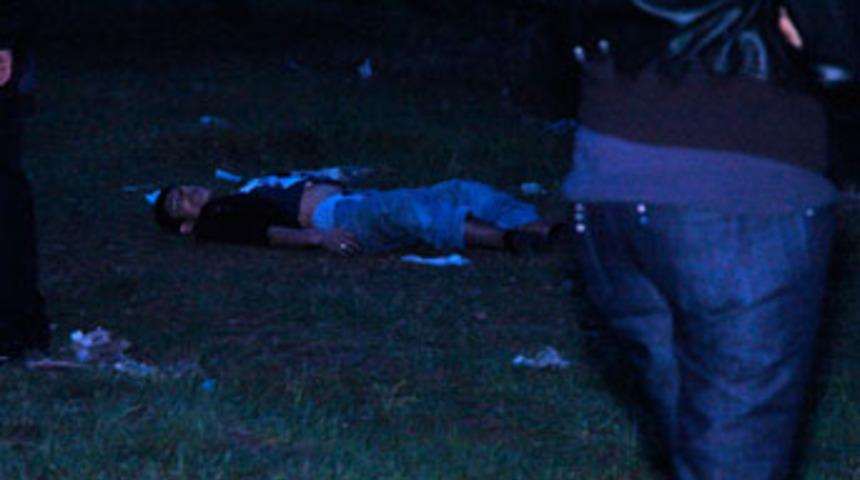 Ağaca asılı bulundu