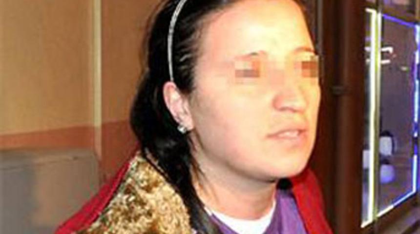 Meşale yakan kadın taraftar g&ouml;zaltında