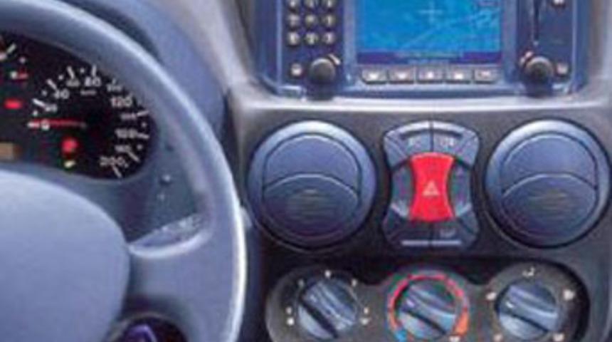 Otomotiv firmalarına 277 milyon lira ceza