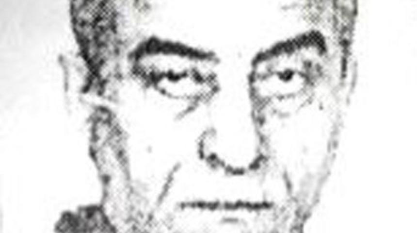 İşadamını öldürüp evine taşındılar