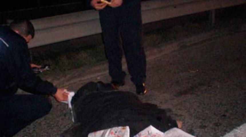 D&uuml;şen plaka i&ccedil;in d&ouml;n&uuml;nce yakalandı