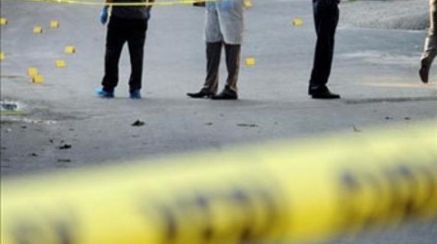 Polis merkezine ses bombalı saldırı