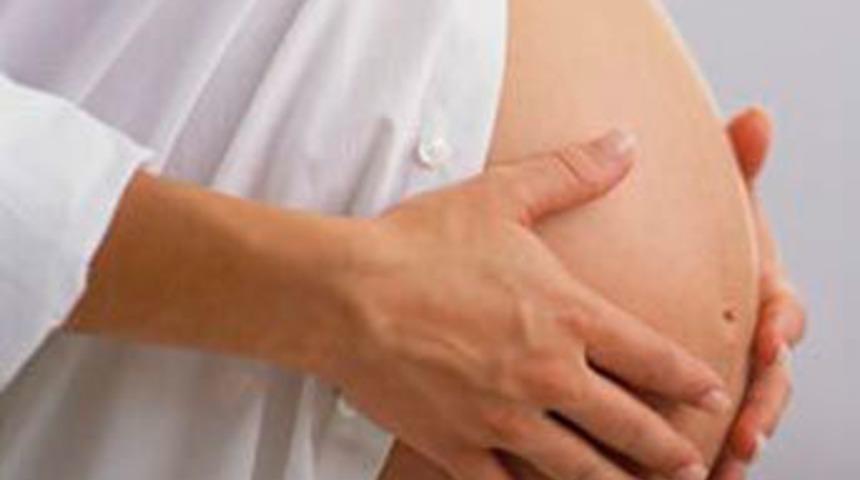 14 yaşındaki kız hamile &ccedil;ıktı