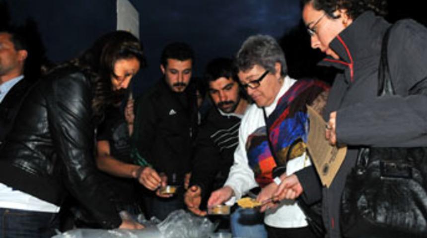 Muğla'da helvalı n&uuml;kleer eylemi