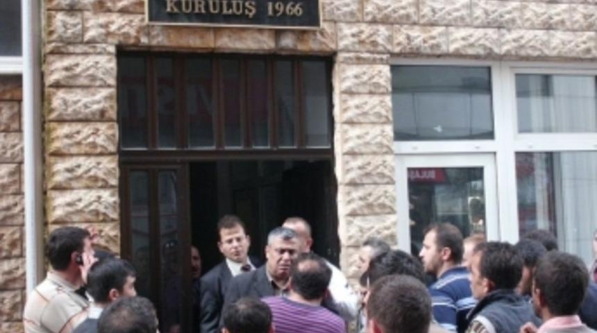 Esnaf ikinci bir pazar yerine karşı