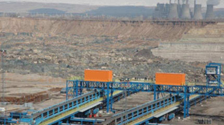 Afşin'deki göçükte kalan 9 kişi hala aranıyor