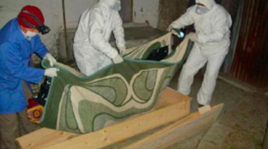 Evinde &ouml;l&uuml; bulundu