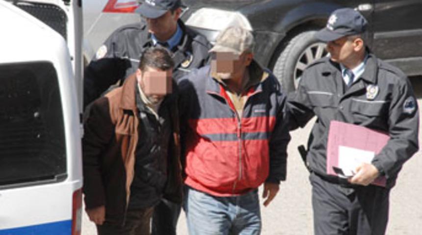 2 liralık gaspa, 2 tutuklama