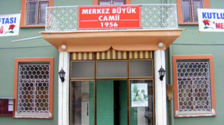 Mecit&ouml;z&uuml; Merkez B&uuml;y&uuml;k Cami ibadete a&ccedil;ıldı