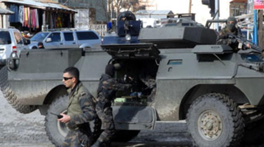 Uzman &ccedil;avuşlara saldırıyı PKK &uuml;stlendi