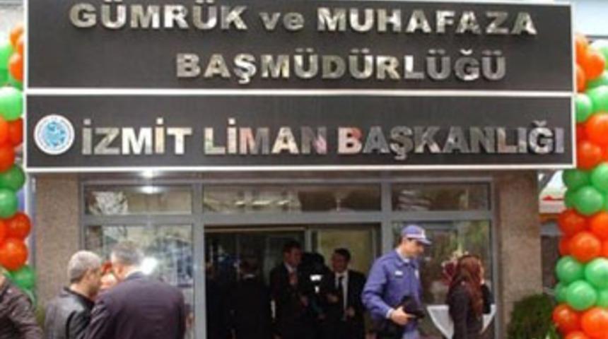 Balonlu a&ccedil;ılışta tabela krizi