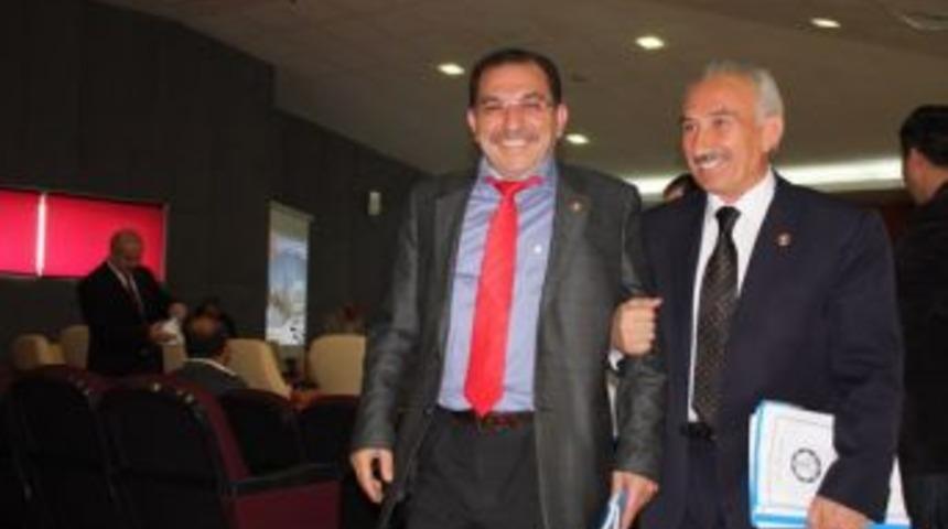 Uşak il genel meclisinde gerginlik