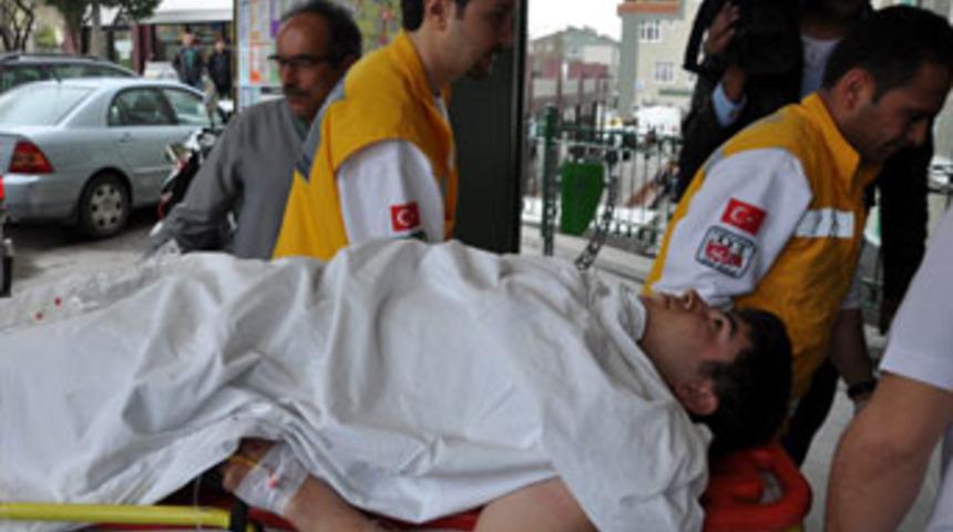 Elini torna makinesine kaptırdı