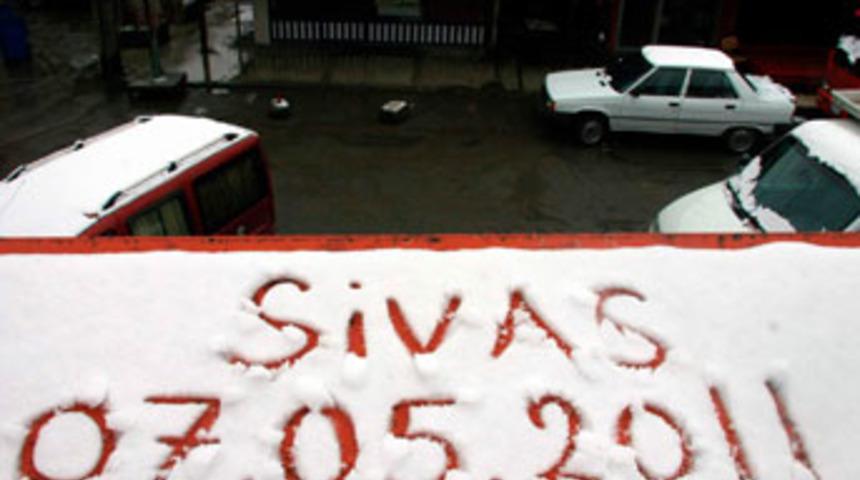 Sivas'a kar süprizi