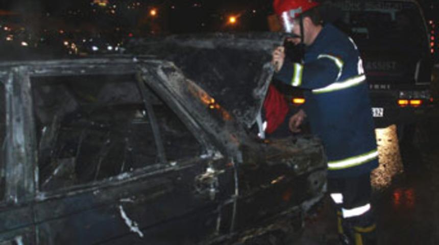 LPG&rsquo;li otomobil giderken yandı