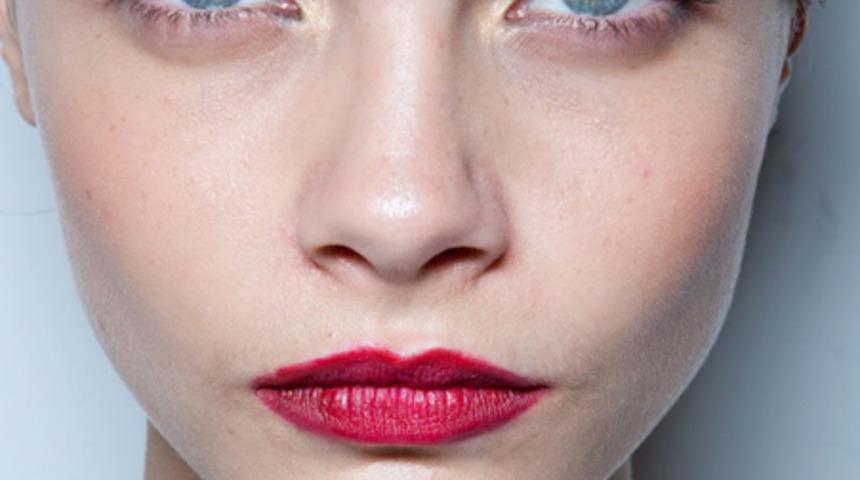 Şekillerine g&ouml;re kaşların anlamları