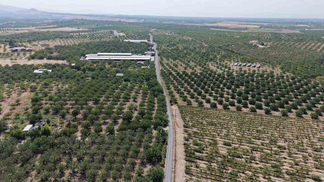 Battalgazi’de kırsal ve merkez mahallelerde asfalt çalışmaları sürüyor 2
