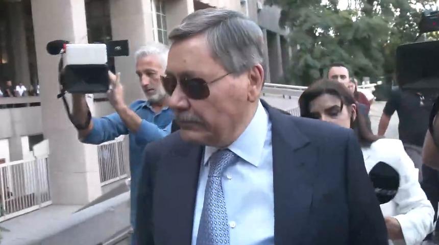 SON DAKİKA | Melih G&ouml;k&ccedil;ek ifade vermek i&ccedil;in adliyeye geldi! Arın&ccedil; sorusuna yanıtı olay oldu
