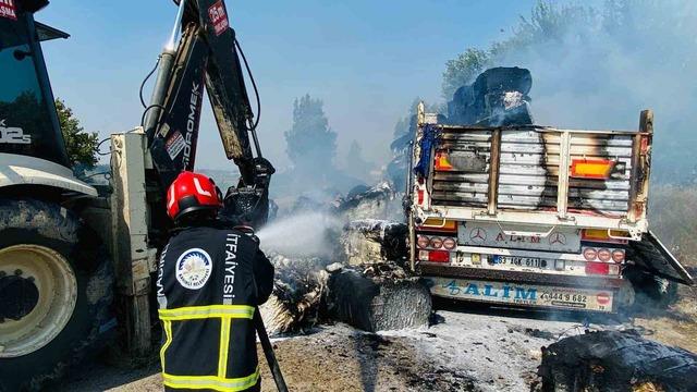 Anız yangınından sıçrayan alevler pamuk yüklü tırı yaktı 2