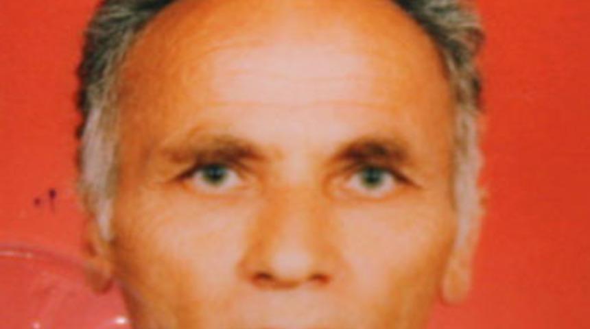 Emekli &ouml;ğretmenin yanmış cesedi bulundu