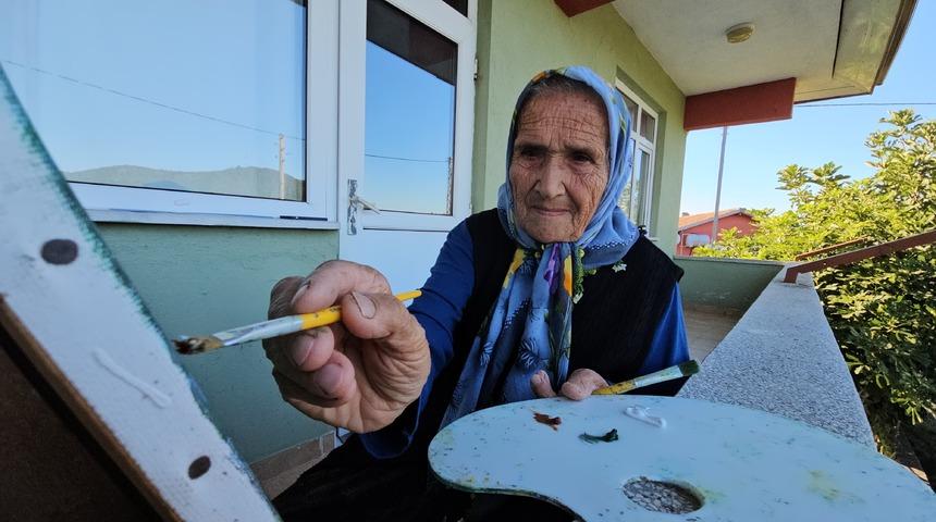 81 yaşında kendi kendine ressam oldu! 15 Eyl&uuml;l&rsquo;de eserlerini sergileyecek