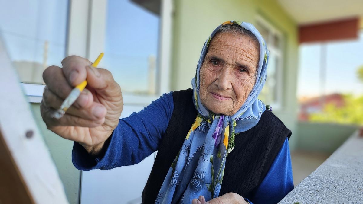 81 yaşında kendi kendine ressam oldu! 15 Eylül’de eserlerini sergileyecek 2
