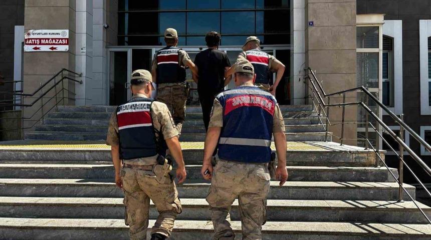 Şanlıurfa'da 25 yıl kesinleşmiş hapis cezası bulunan şahıs yakalandı