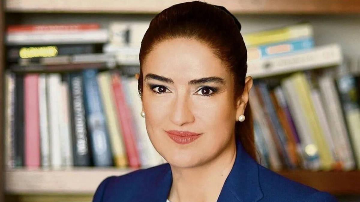 Ekrem İmamoğlu nun danışmanlığından istifa etti! Ece Güner siyaseti bıraktı: "Yüzde 1000 masumum" 2