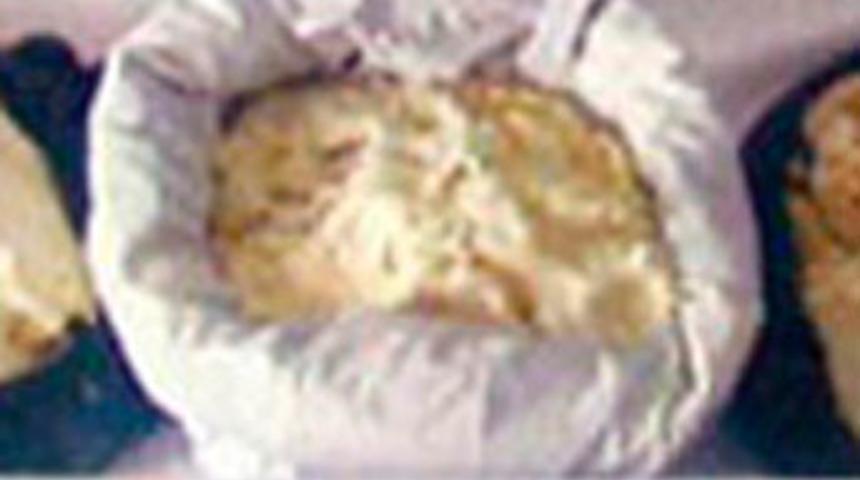 Poşet içinde C-4 patlayıcı ele geçirildi