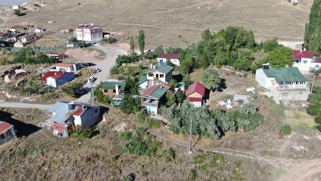 Emekli olunca iki katlı köy evini kafeye çevirdi! Yurt dışından bile gelen var
