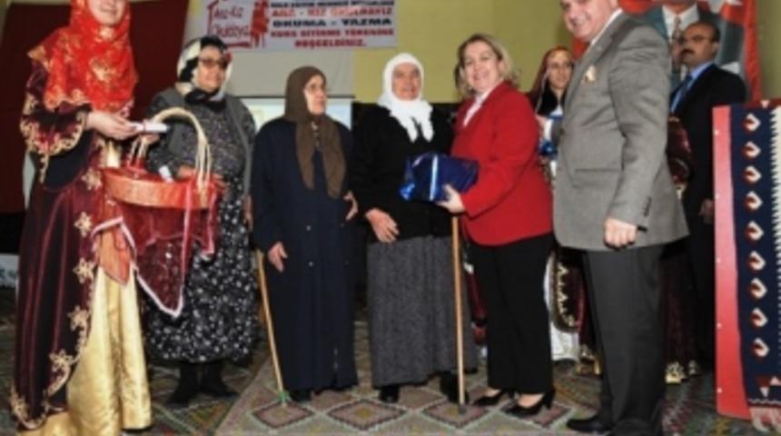 91 yaşında okuma yazma öğrendi