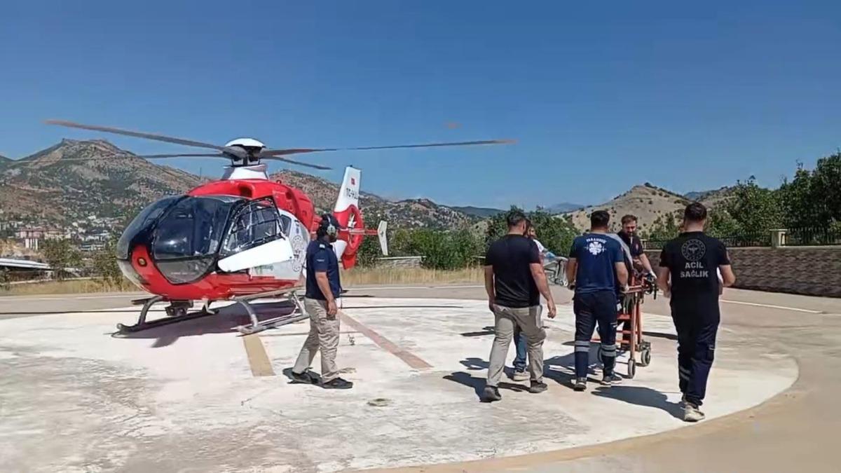 Tunceli’de parmaklarından yaralanan kadın, ambulans helikopterle sevk edildi - Güncel Haberler