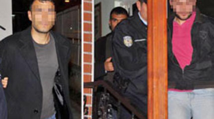 İçki içip kiliseyi bastılar