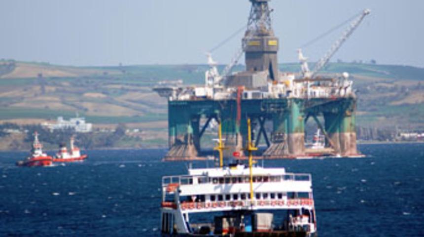 50 bin tonluk dev Çanakkale boğazından geçti