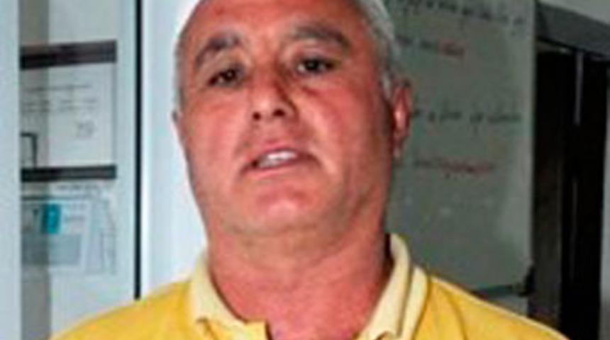 Kulak &ccedil;ekti, g&ouml;revden alındı