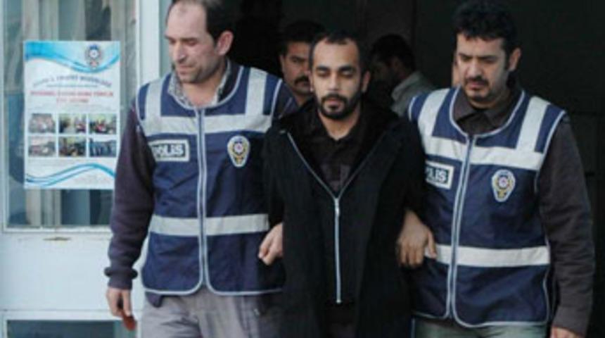 'Bu kadar enayi varsa suçlu ben miyim'