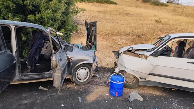 Adıyaman'da iki otomobil çarpıştı: 8 yaralı