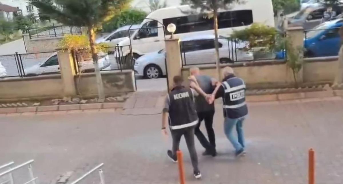 Kayseri de yeni nesil su&ccedil; &ouml;rg&uuml;t&uuml; operasyonu: 32 g&ouml;zaltı 3